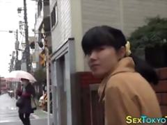 Japanese babe show undies